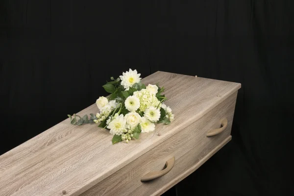 Rouwboeket White van Bloei bloemen